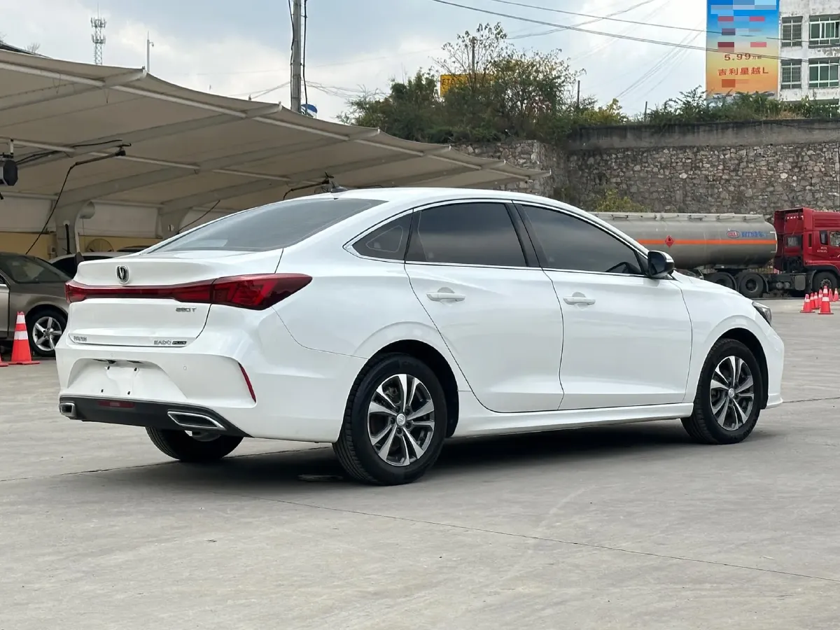 2024 ChangAn Eado 1.4T 160HP L4 7DCT,autocango,china used car exporter,china ev exporter,chinese used car exporter,chinese used ev exporter