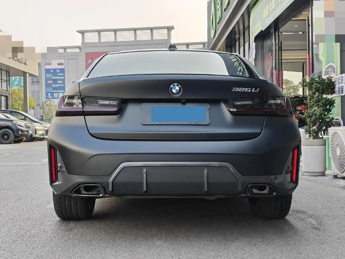 2024 BMW 3 Series 2.0T 184HP L4 8AT,autocango,china used car exporter,china ev exporter,chinese used car exporter,chinese used ev exporter