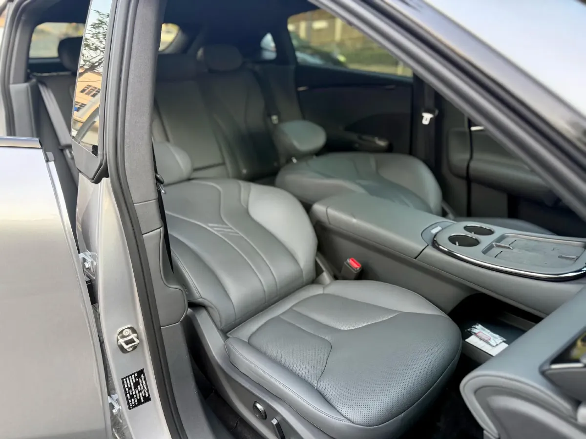 2025 Xpeng G7 BEV,autocango,china used car exporter,china ev exporter,chinese used car exporter,chinese used ev exporter