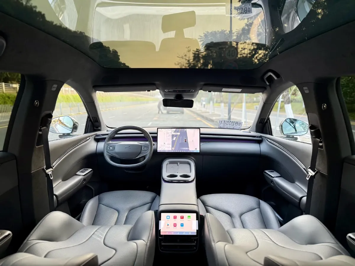 2025 Xpeng G7 BEV,autocango,china used car exporter,china ev exporter,chinese used car exporter,chinese used ev exporter