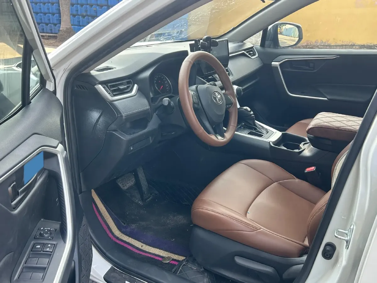 2023 Toyota Wildlander 2.0L 171HP L4 CVT,autocango,china used car exporter,china ev exporter,chinese used car exporter,chinese used ev exporter