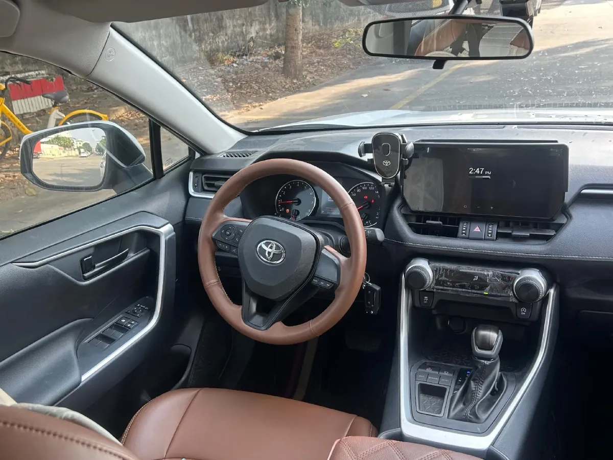 2023 Toyota Wildlander 2.0L 171HP L4 CVT,autocango,china used car exporter,china ev exporter,chinese used car exporter,chinese used ev exporter