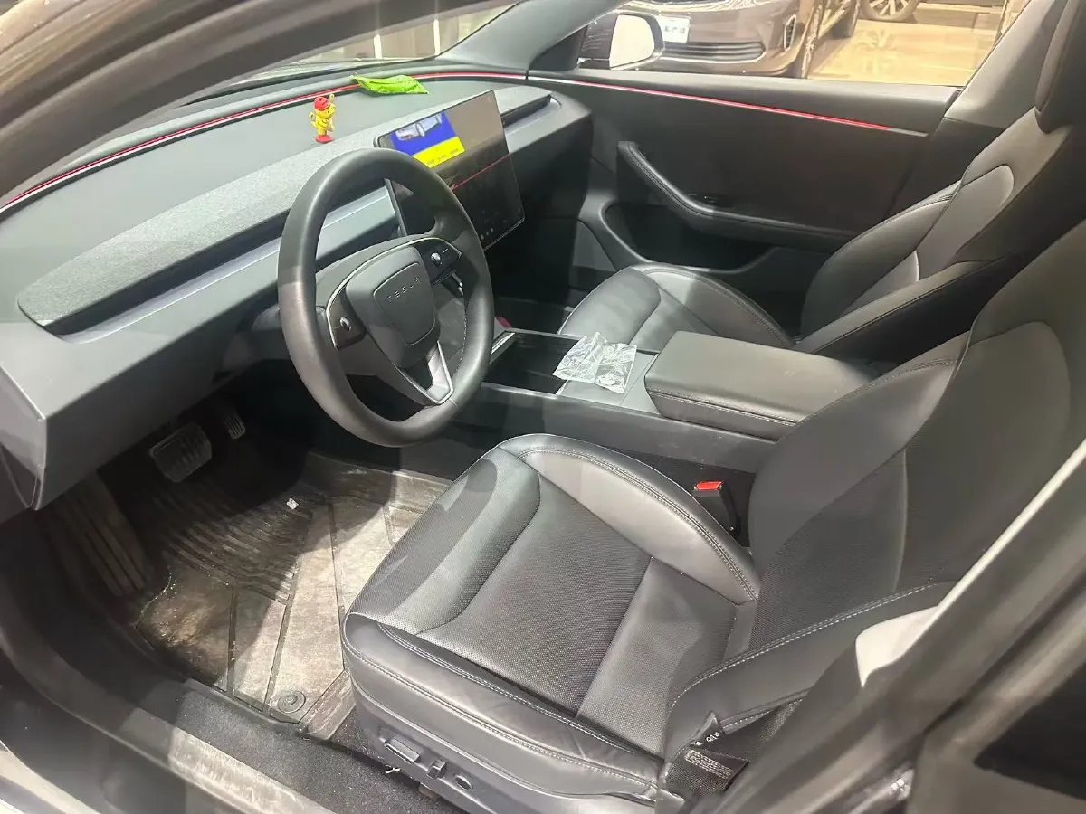 2023 Buick EnvisionPlus 2.0T 237HP L4 9AT,autocango,china used car exporter,china ev exporter,chinese used car exporter,chinese used ev exporter