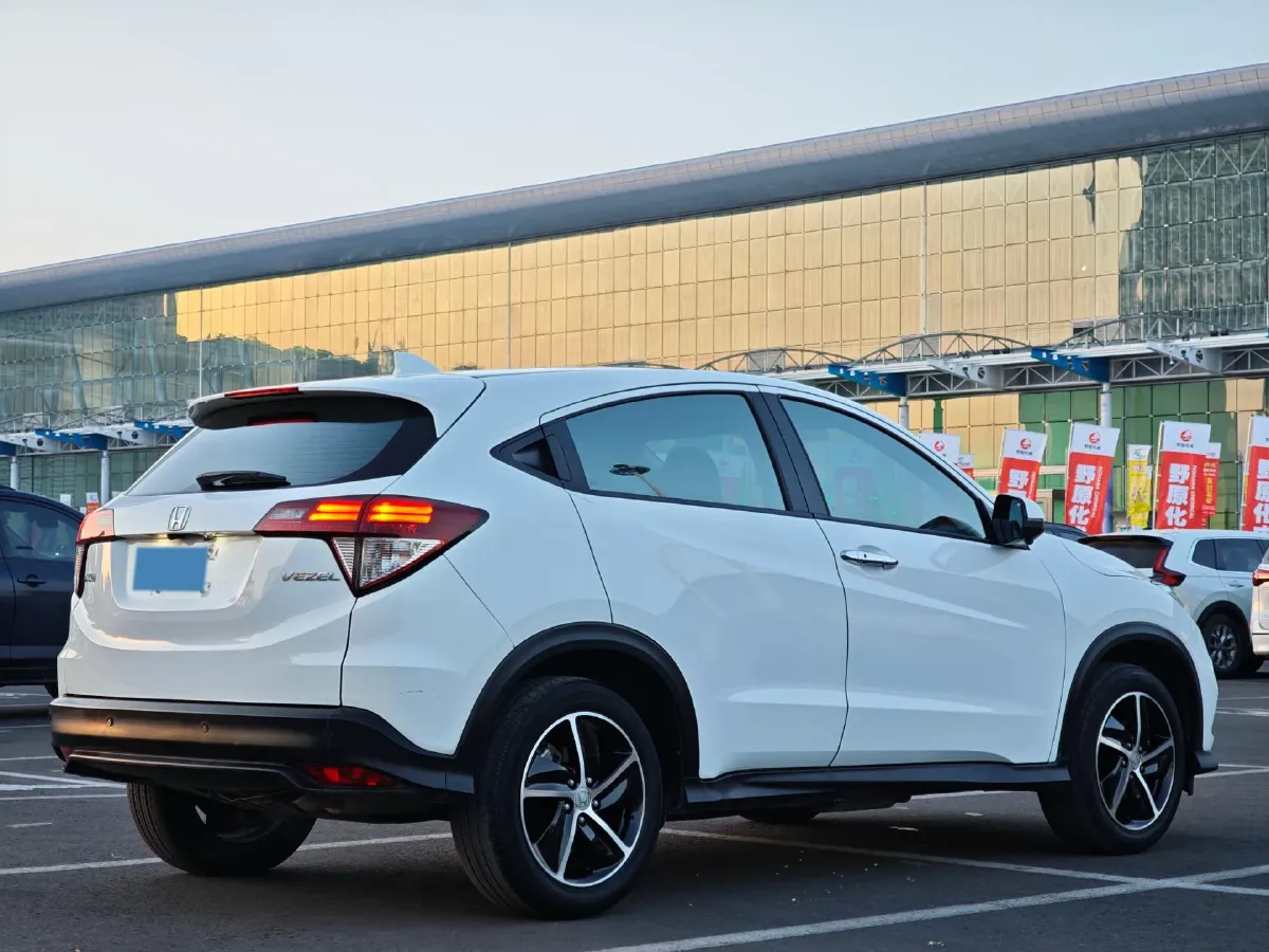 2020 Honda Vezel 1.5L 131HP L4 CVT,autocango,china used car exporter,china ev exporter,chinese used car exporter,chinese used ev exporter