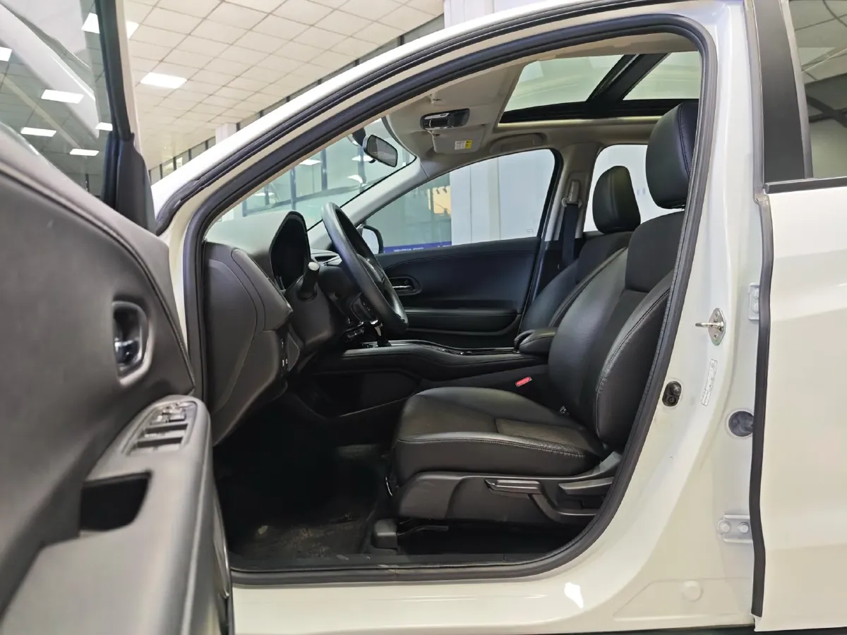 2020 Honda Vezel 1.5L 131HP L4 CVT,autocango,china used car exporter,china ev exporter,chinese used car exporter,chinese used ev exporter