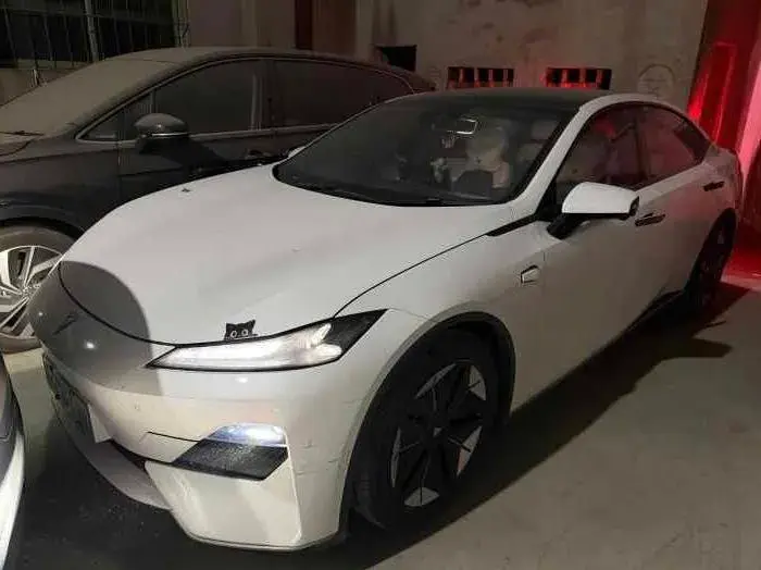 2022 Mazda 3 Axela 2.0L 158HP L4 6AT