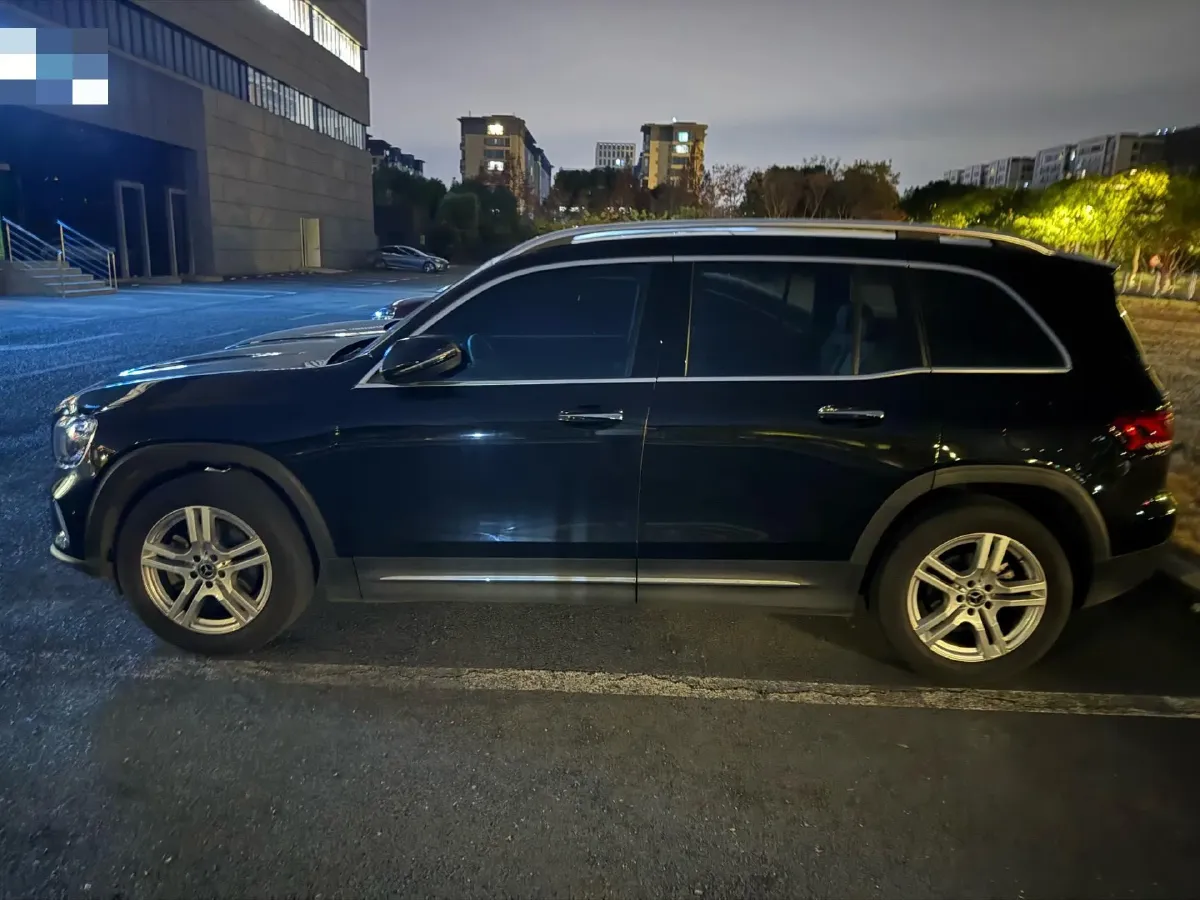 2022 Mercedes-Benz GLB Class 2.0T 190HP L4 8DCT,autocango,china used car exporter,china ev exporter,chinese used car exporter,chinese used ev exporter