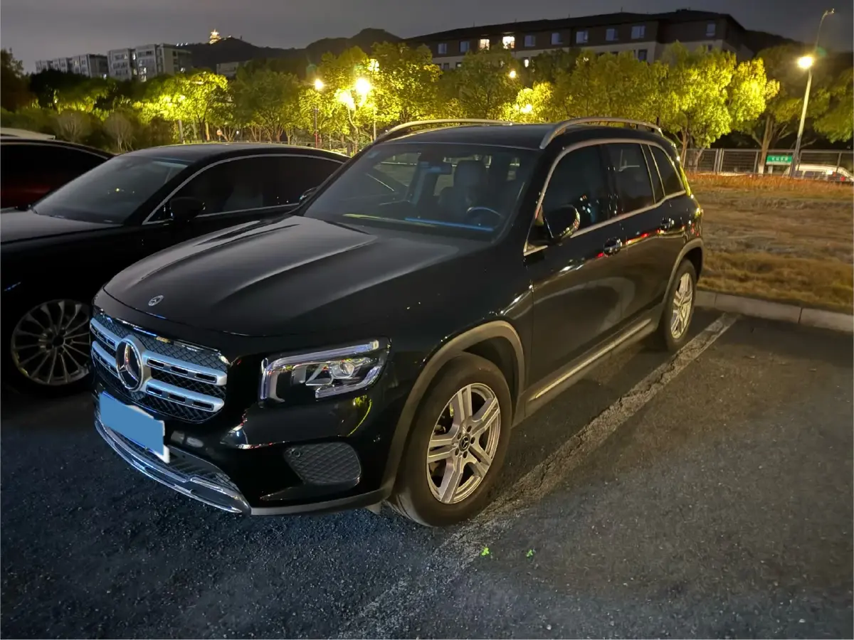 2022 Mercedes-Benz GLB Class 2.0T 190HP L4 8DCT 2022 Mercedes-Benz GLB Class 2.0T 190HP L4 8DCT