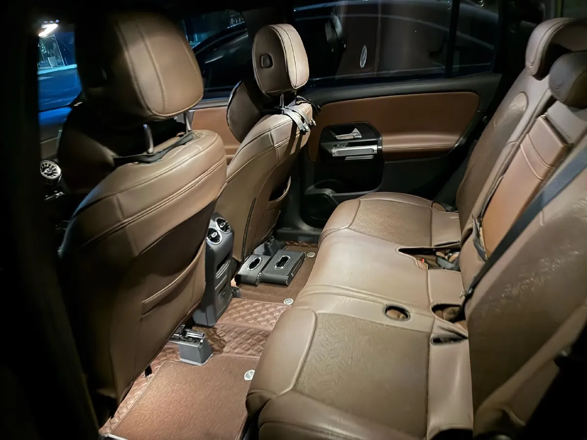 2022 Mercedes-Benz GLB Class 2.0T 190HP L4 8DCT,autocango,china used car exporter,china ev exporter,chinese used car exporter,chinese used ev exporter