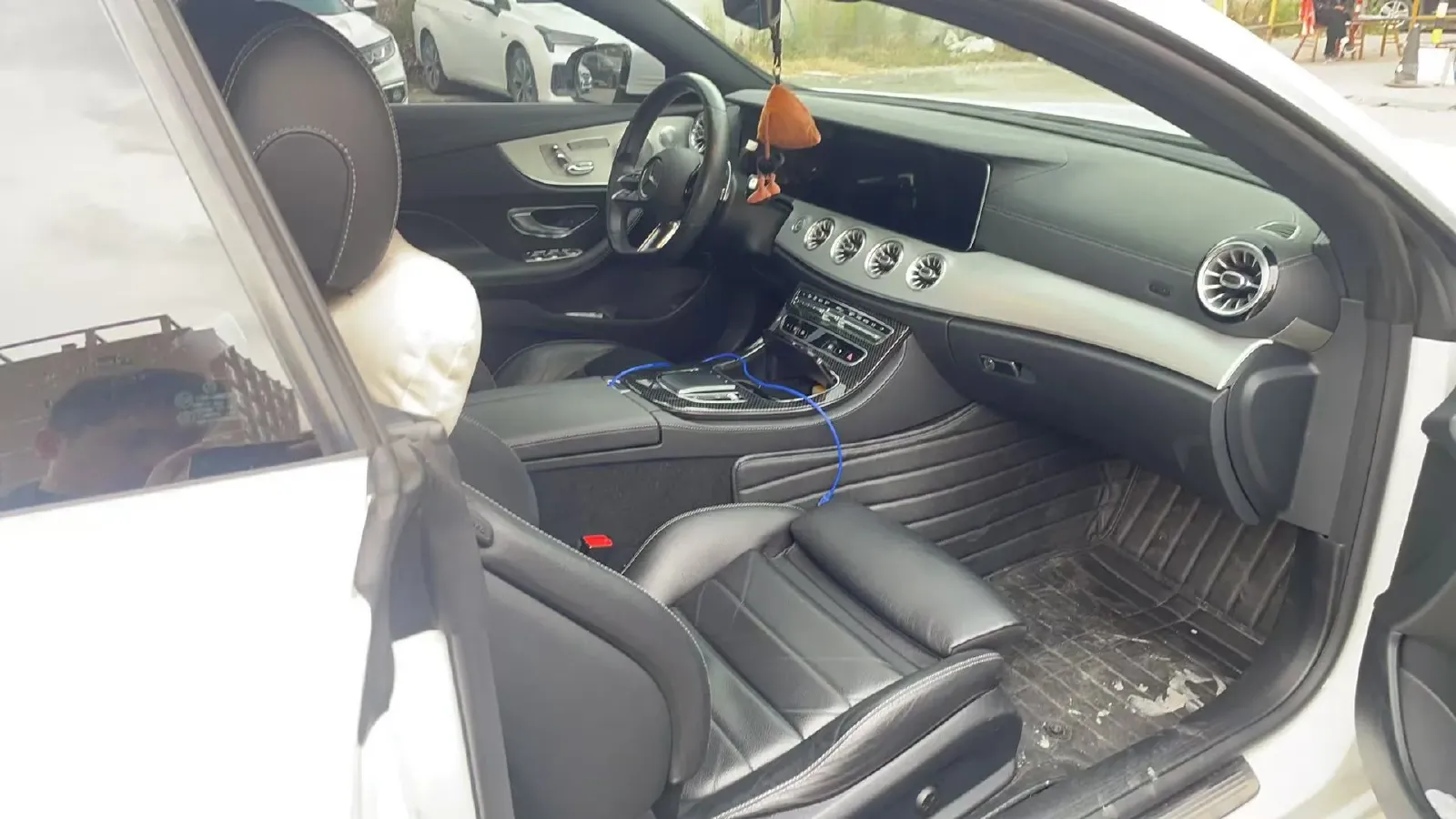 2021 Mercedes-Benz E Class 2.0T 258HP L4 9AT,autocango,china used car exporter,china ev exporter,chinese used car exporter,chinese used ev exporter