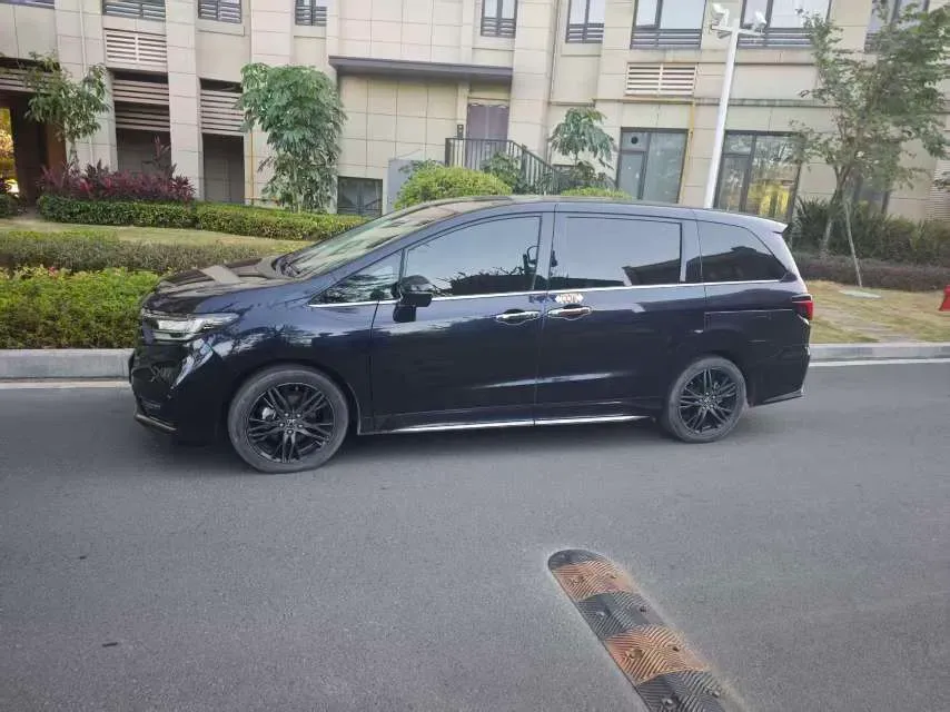 2022 Honda Odyssey 2.0L 146HP L4 E-CVT Hybrid,autocango,china used car exporter,china ev exporter,chinese used car exporter,chinese used ev exporter
