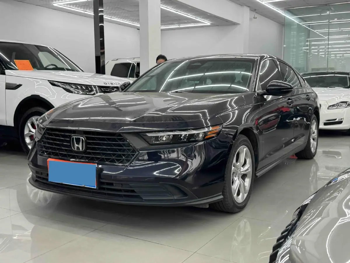 2025 Honda Accord 1.5T 192HP L4 CVT