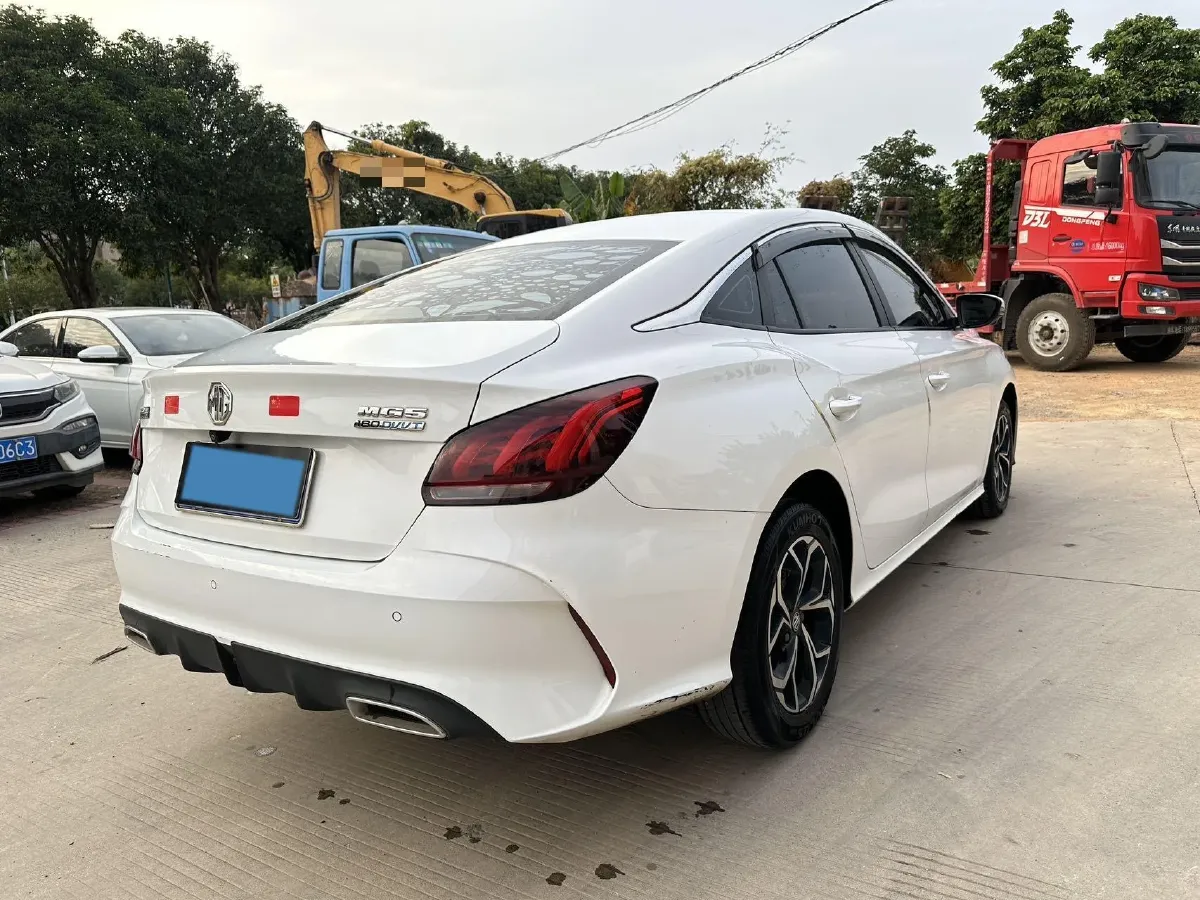 2021 MG 5 1.5L 120HP L4 CVT,autocango,china used car exporter,china ev exporter,chinese used car exporter,chinese used ev exporter