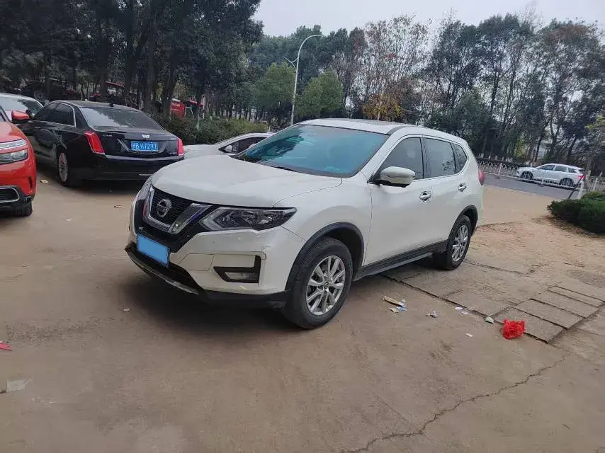 2020 Nissan X-Trail 2.0L 154HP L4 CVT