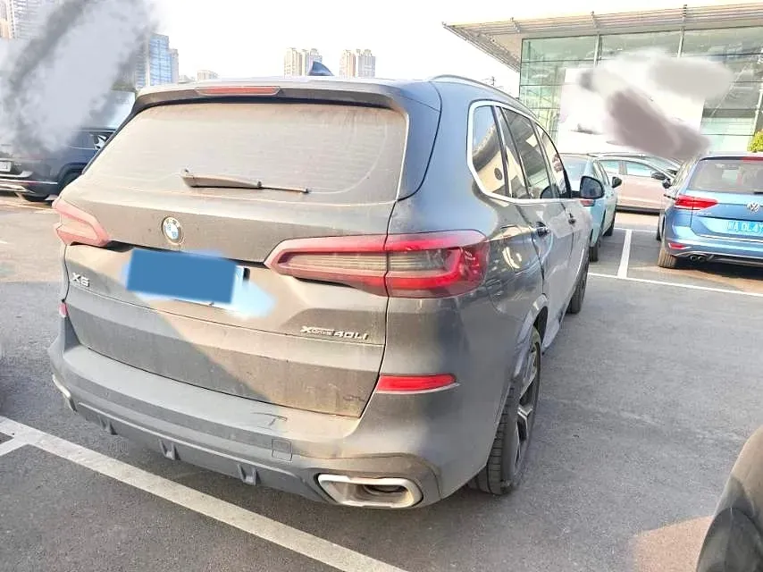 2022 BMW X5 3.0T 333HP L6 8AT,autocango,china used car exporter,china ev exporter,chinese used car exporter,chinese used ev exporter