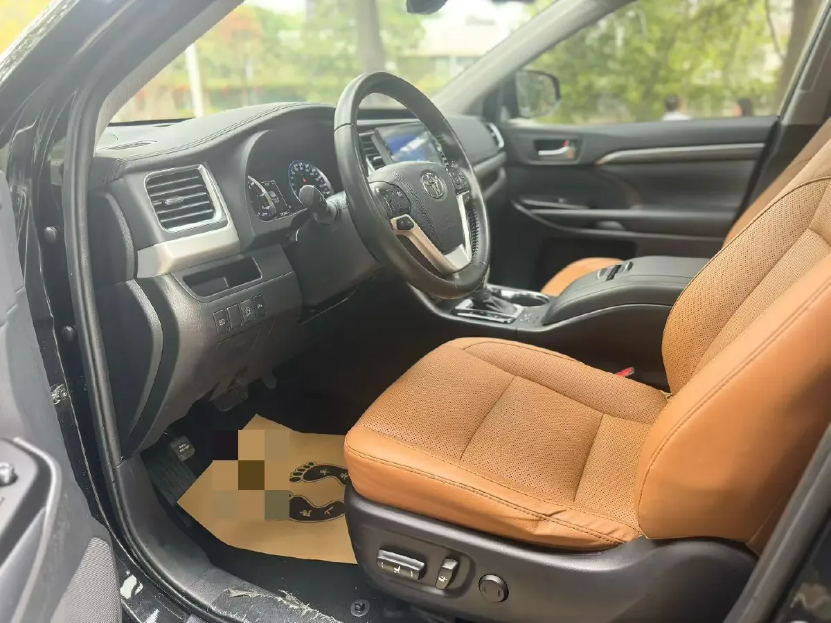 2019 HanTeng V7 1.5T 156HP L4 6AT,autocango,china used car exporter,china ev exporter,chinese used car exporter,chinese used ev exporter