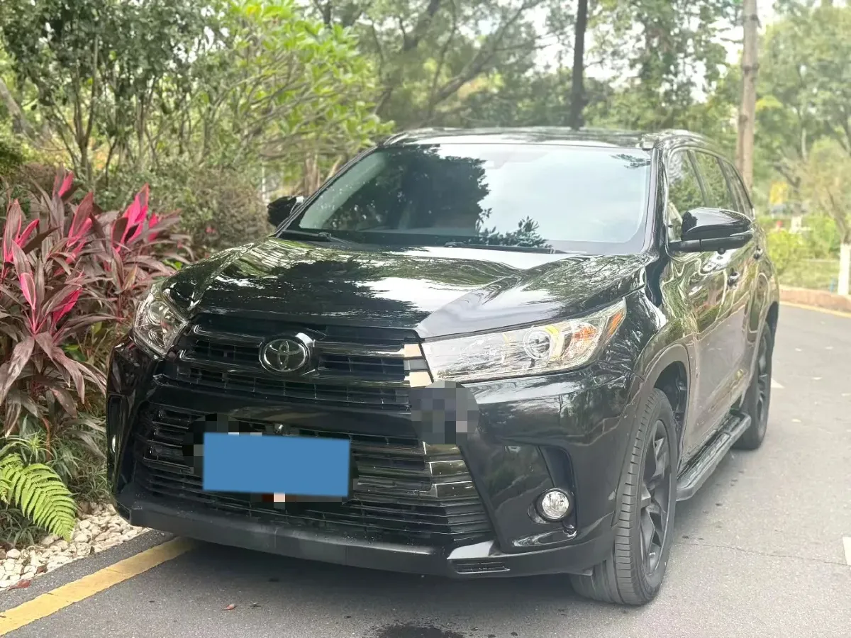 2019 HanTeng V7 1.5T 156HP L4 6AT,autocango,china used car exporter,china ev exporter,chinese used car exporter,chinese used ev exporter