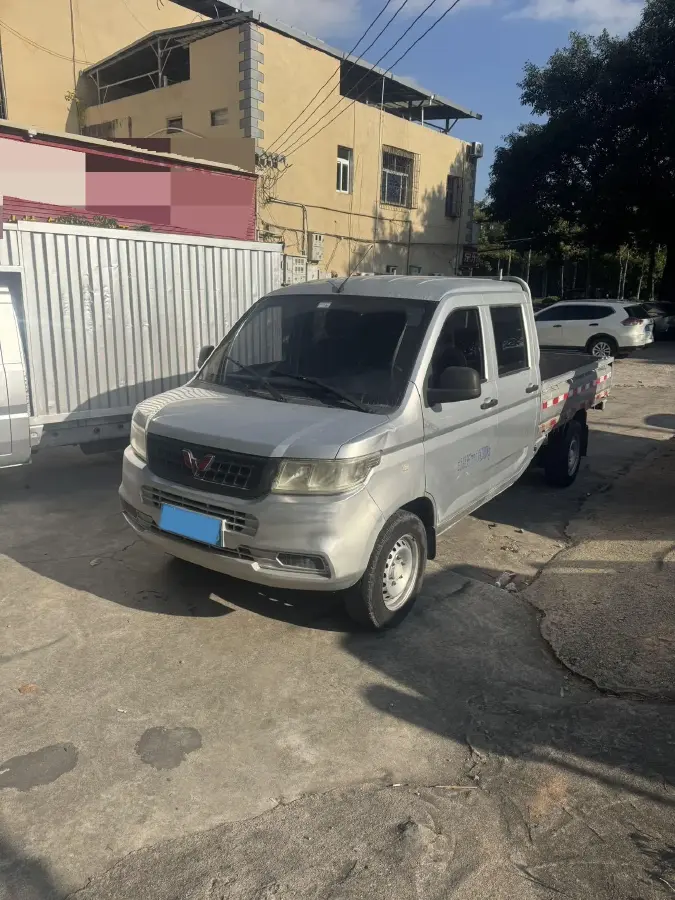 2018 WuLing RongGuang New Truck 1.8L 133HP L4 5MT
