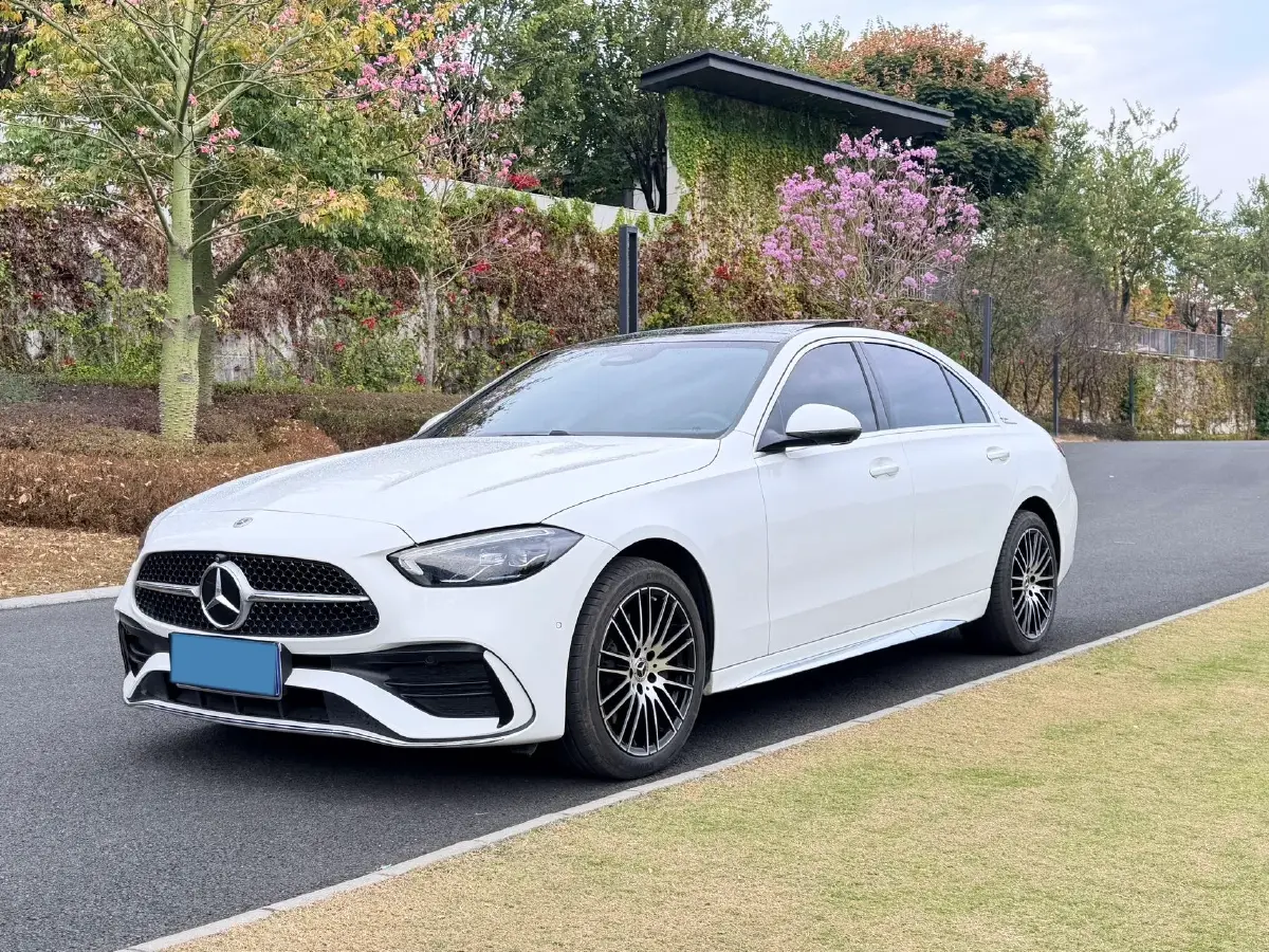 2025 Mercedes-Benz C Class 1.5T 204HP L4 9AT