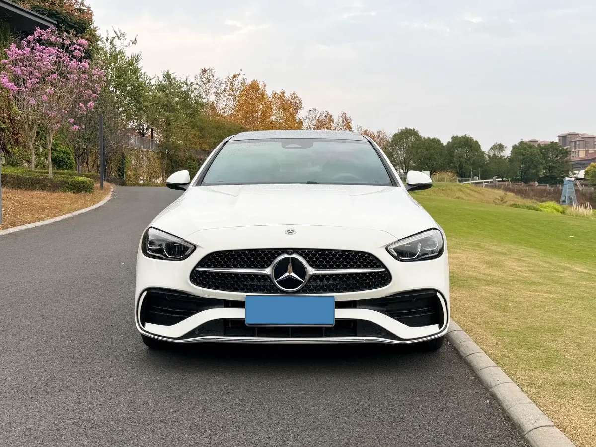 2025 Mercedes-Benz C Class 1.5T 204HP L4 9AT,autocango,china used car exporter,china ev exporter,chinese used car exporter,chinese used ev exporter