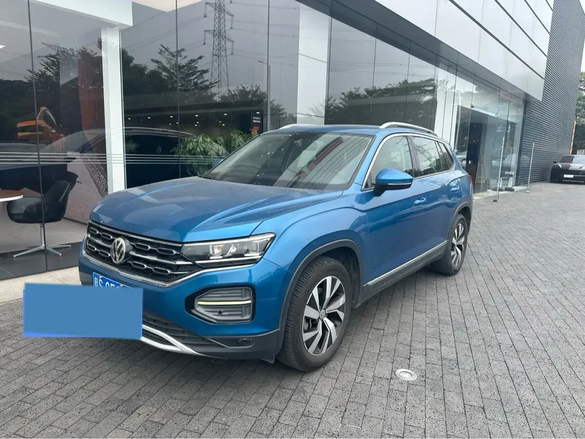 2019 Jeep Cherokee 2.0T 234HP L4 9AT