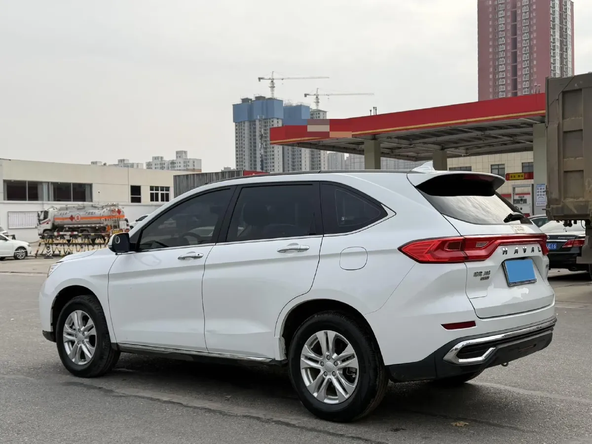 2021 Haval M6 1.5T 150HP L4 7DCT,autocango,china used car exporter,china ev exporter,chinese used car exporter,chinese used ev exporter