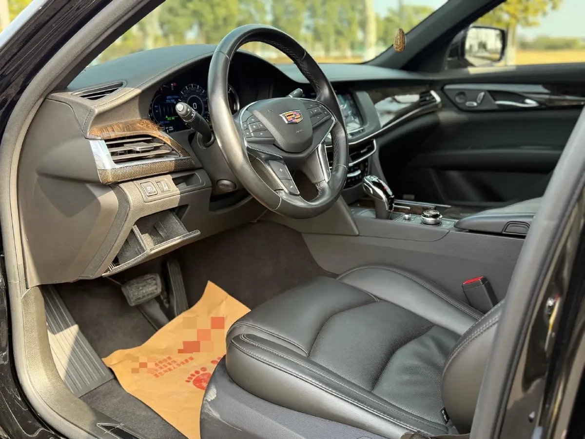 2021 Cadillac CT6 2.0T 237HP L4 10AT,autocango,china used car exporter,china ev exporter,chinese used car exporter,chinese used ev exporter