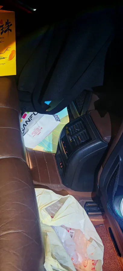 2021 BMW X3 2.0T 224HP L4 8AT,autocango,china used car exporter,china ev exporter,chinese used car exporter,chinese used ev exporter