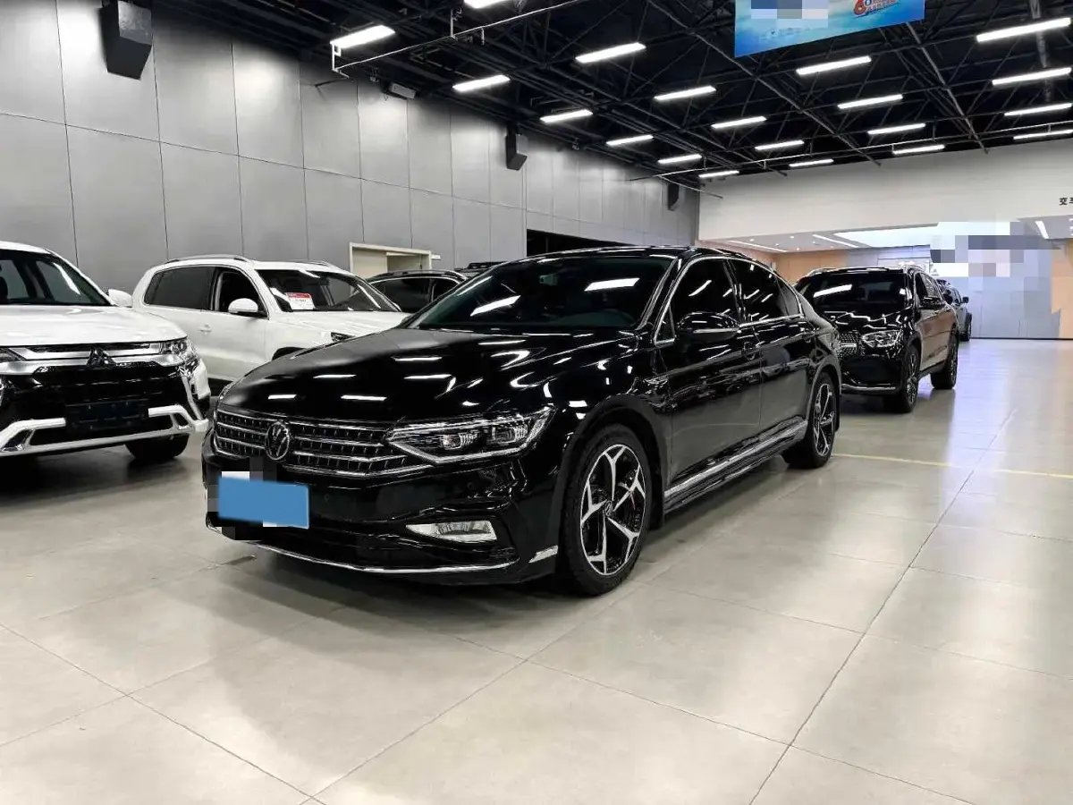2023 Volkswagen Magotan 2.0T 186HP L4 7DCT