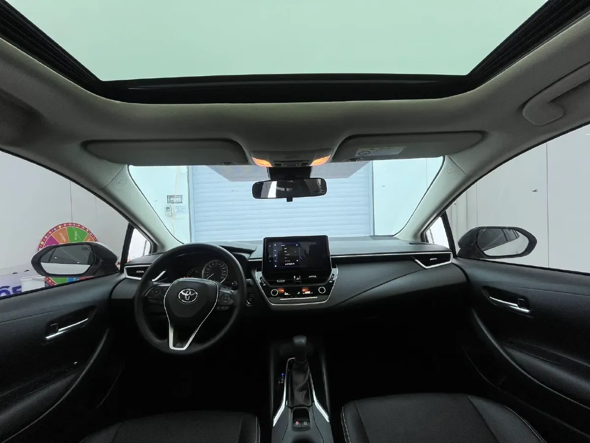 2021 Toyota Corolla 1.2T 116HP L4 CVT,autocango,china used car exporter,china ev exporter,chinese used car exporter,chinese used ev exporter