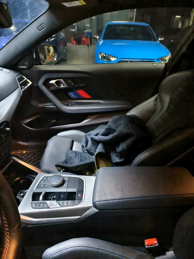 2025 BMW 2 Series 2.0T 184HP L4 8AT,autocango,china used car exporter,china ev exporter,chinese used car exporter,chinese used ev exporter