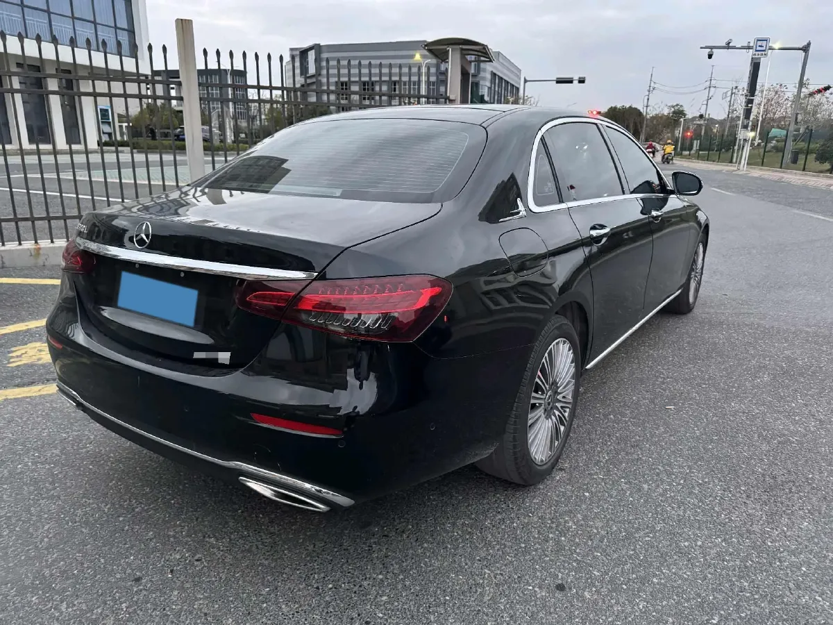 2022 Mercedes-Benz GLC Class 2.0T 258HP L4 9AT,autocango,china used car exporter,china ev exporter,chinese used car exporter,chinese used ev exporter