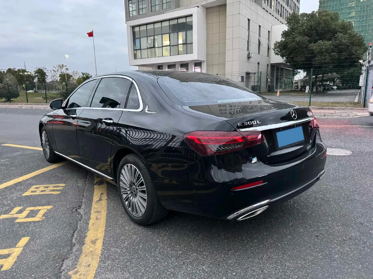 2022 Mercedes-Benz GLC Class 2.0T 258HP L4 9AT,autocango,china used car exporter,china ev exporter,chinese used car exporter,chinese used ev exporter