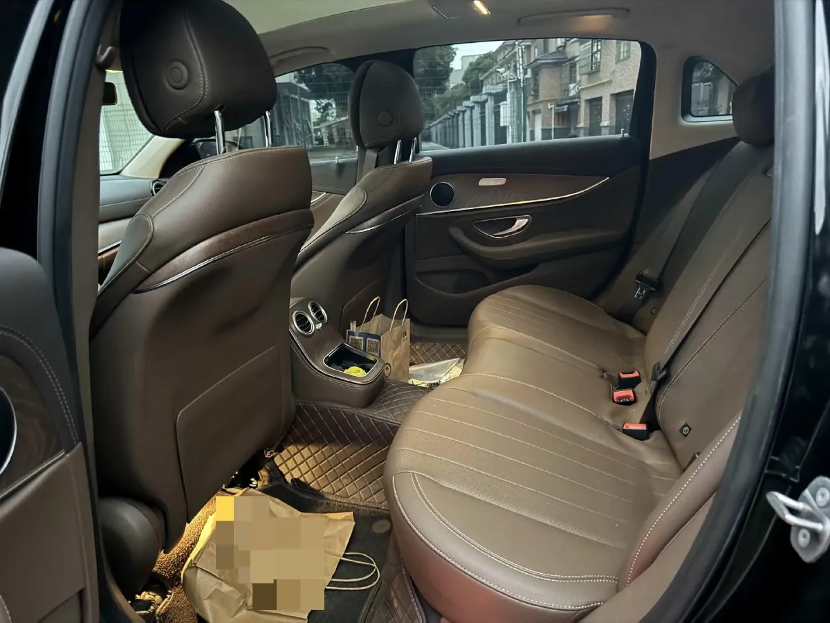 2022 Mercedes-Benz GLC Class 2.0T 258HP L4 9AT,autocango,china used car exporter,china ev exporter,chinese used car exporter,chinese used ev exporter