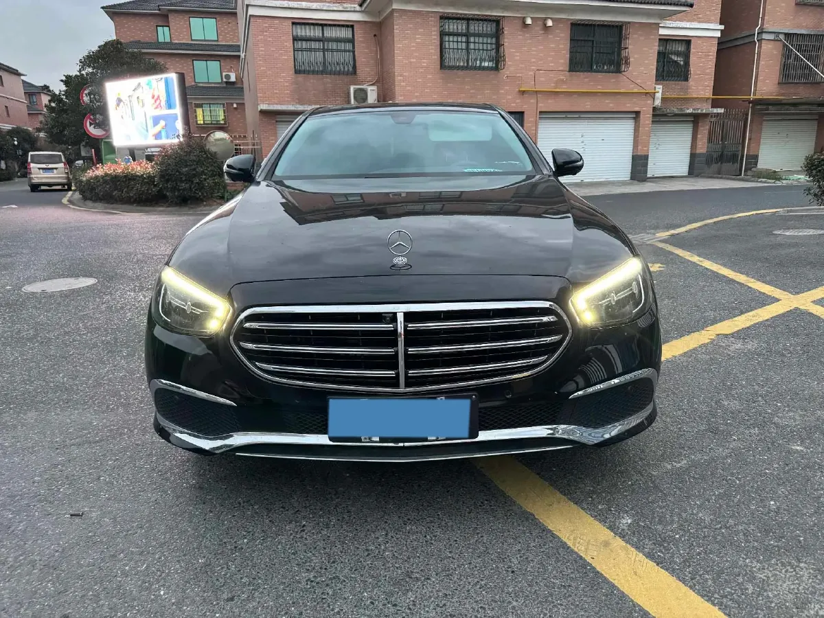 2022 Mercedes-Benz GLC Class 2.0T 258HP L4 9AT,autocango,china used car exporter,china ev exporter,chinese used car exporter,chinese used ev exporter