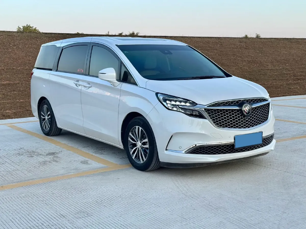 2022 Buick GL8 2.0T 237HP L4 9AT,autocango,china used car exporter,china ev exporter,chinese used car exporter,chinese used ev exporter