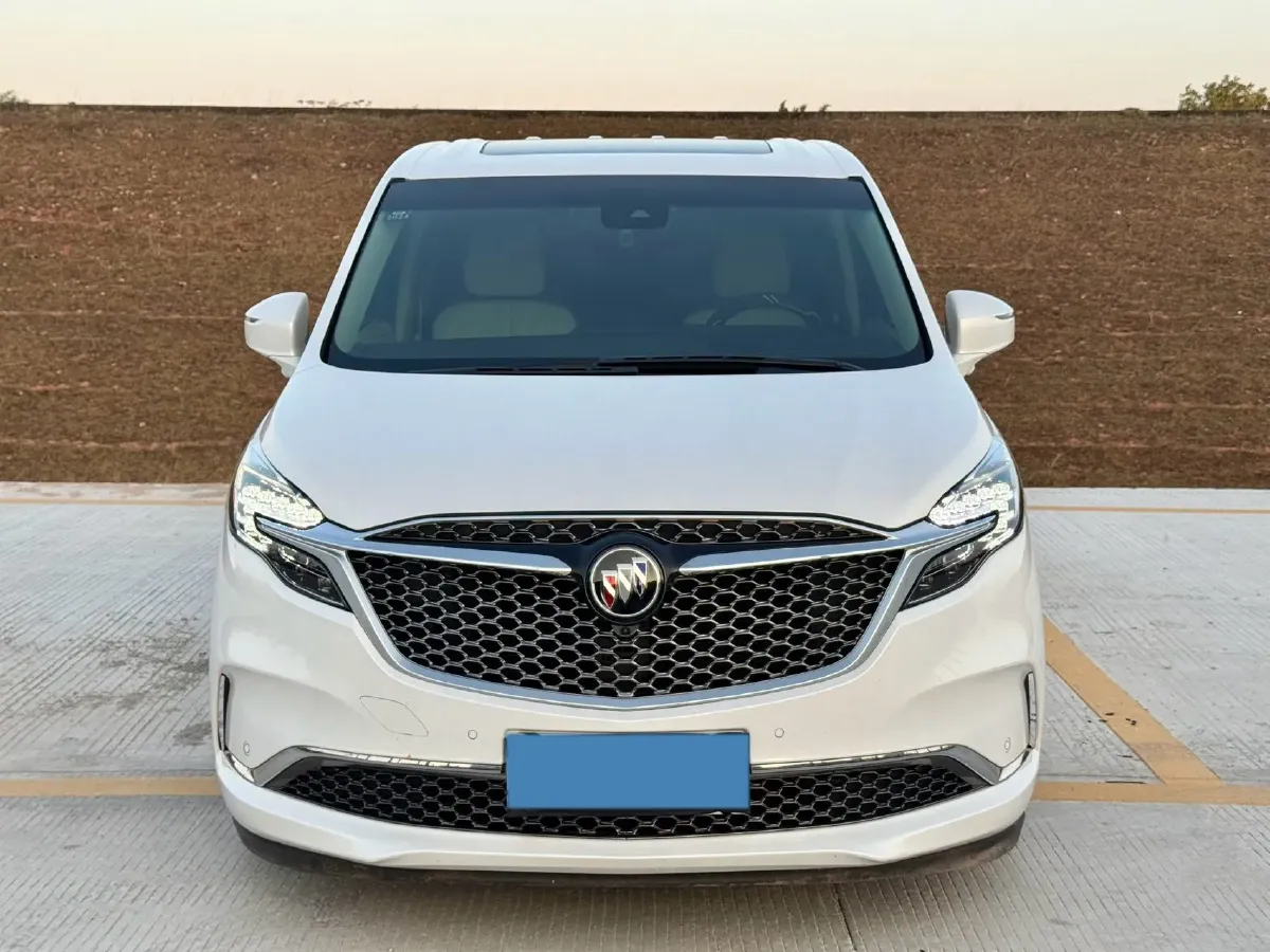 2022 Buick GL8 2.0T 237HP L4 9AT,autocango,china used car exporter,china ev exporter,chinese used car exporter,chinese used ev exporter