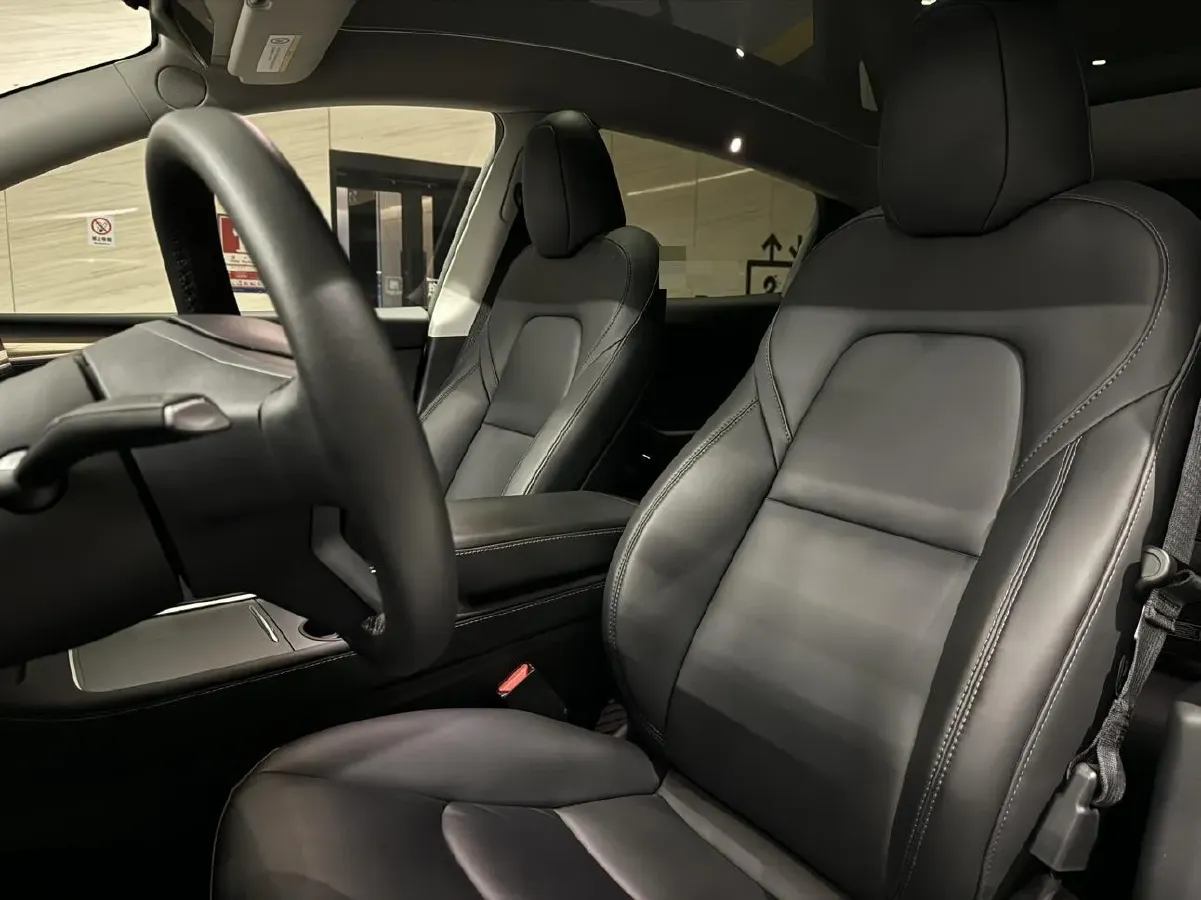 2022 Tesla Model Y BEV 60KWH,autocango,china used car exporter,china ev exporter,chinese used car exporter,chinese used ev exporter