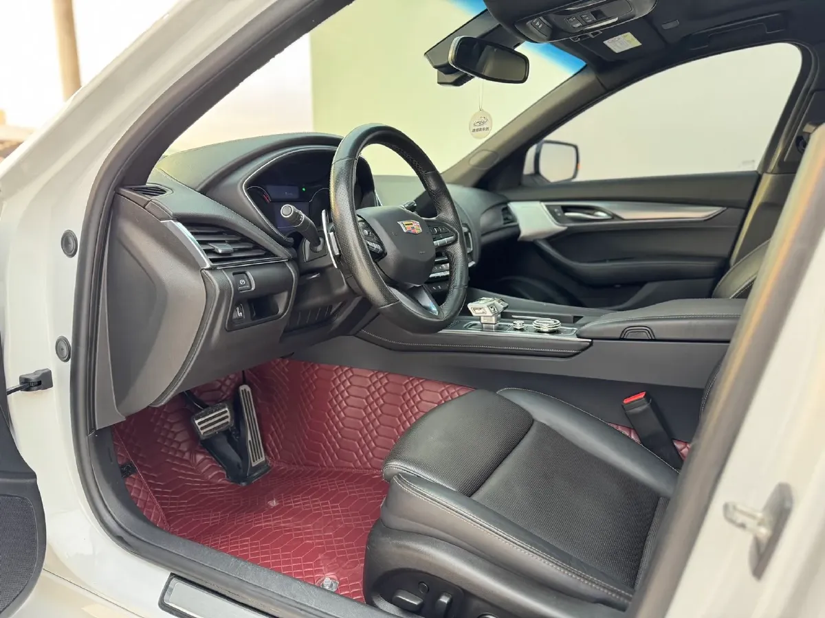 2021 Cadillac CT5 2.0T 237HP L4 10AT,autocango,china used car exporter,china ev exporter,chinese used car exporter,chinese used ev exporter