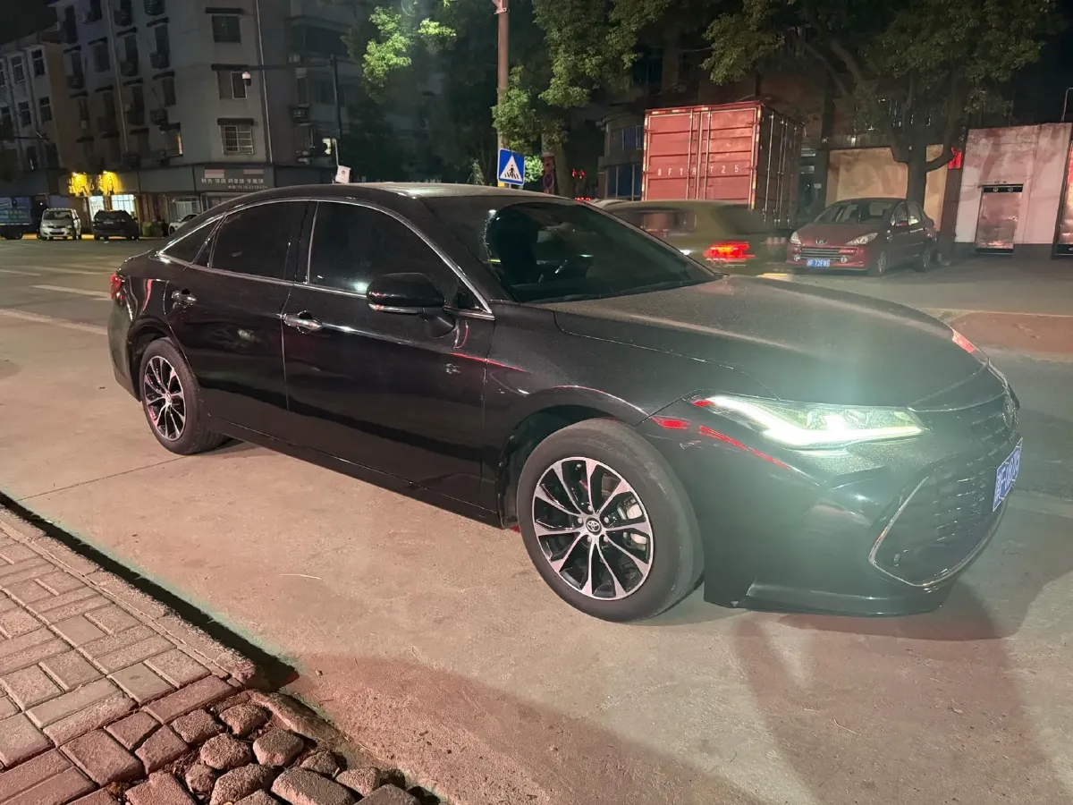 2022 Toyota Avalon 2.0L 178HP L4 CVT,autocango,china used car exporter,china ev exporter,chinese used car exporter,chinese used ev exporter