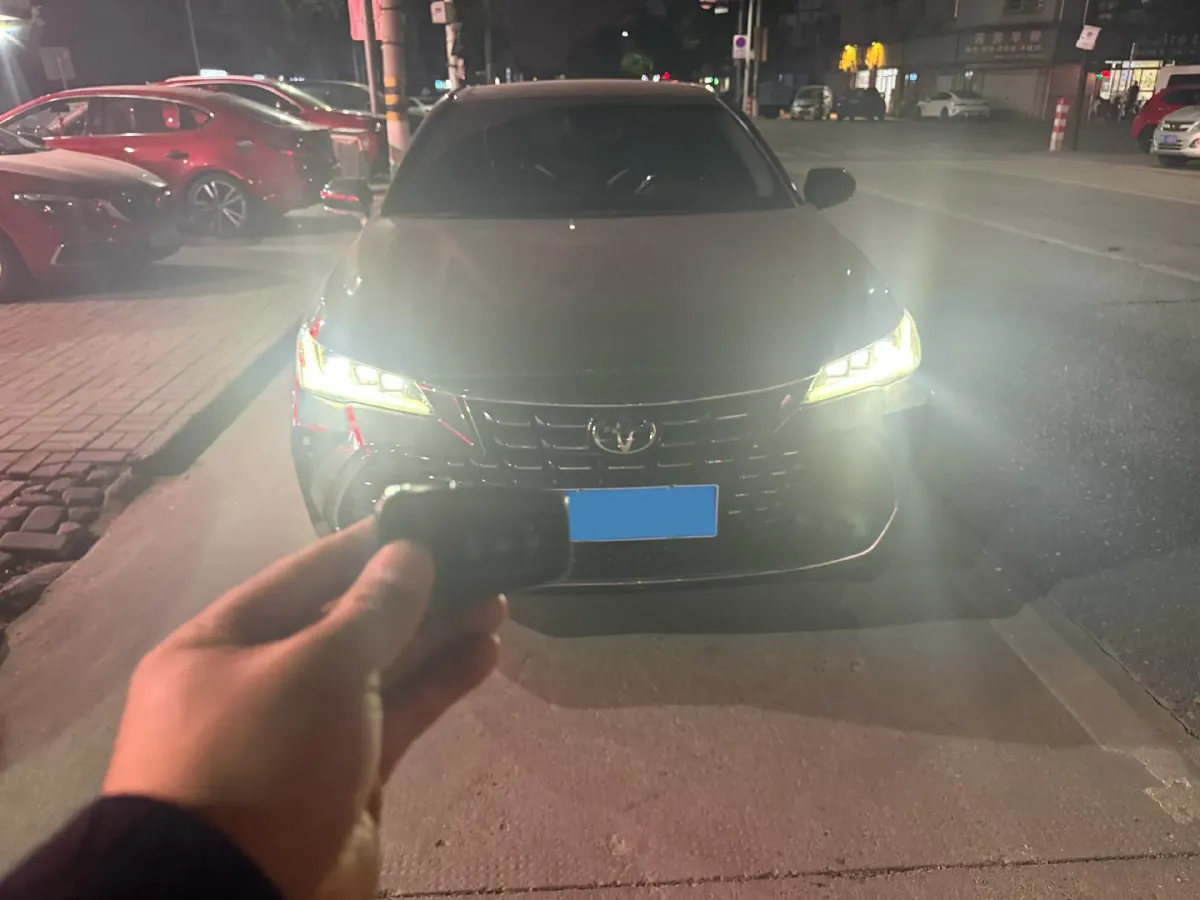 2022 Toyota Avalon 2.0L 178HP L4 CVT,autocango,china used car exporter,china ev exporter,chinese used car exporter,chinese used ev exporter