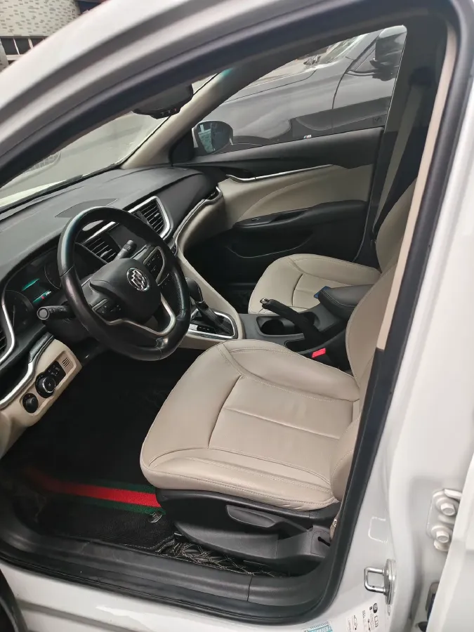 2019 Buick Excelle 1.0T 125HP L3 6DCT,autocango,china used car exporter,china ev exporter,chinese used car exporter,chinese used ev exporter