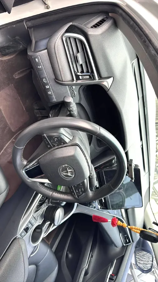 2021 Toyota Camry 2.5L 209HP L4 8AT,autocango,china used car exporter,china ev exporter,chinese used car exporter,chinese used ev exporter