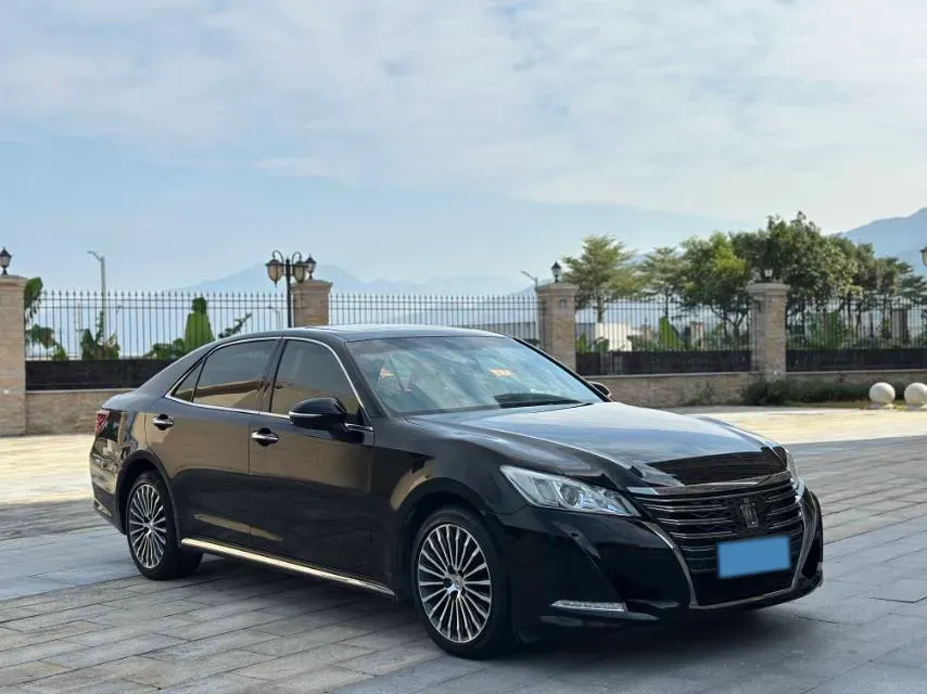 2018 Toyota Highlander 2.0T 220HP L4 6AT,autocango,china used car exporter,china ev exporter,chinese used car exporter,chinese used ev exporter