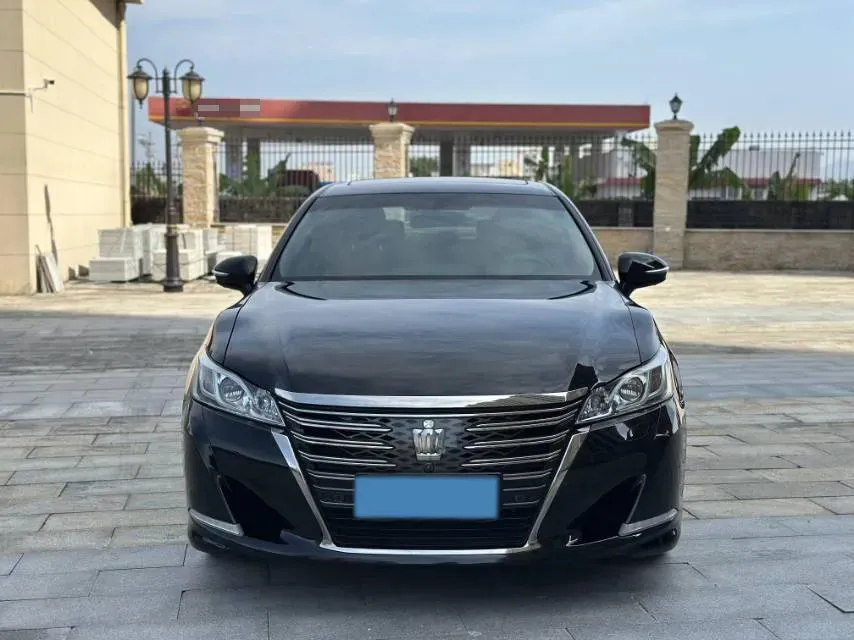 2018 Toyota Highlander 2.0T 220HP L4 6AT,autocango,china used car exporter,china ev exporter,chinese used car exporter,chinese used ev exporter