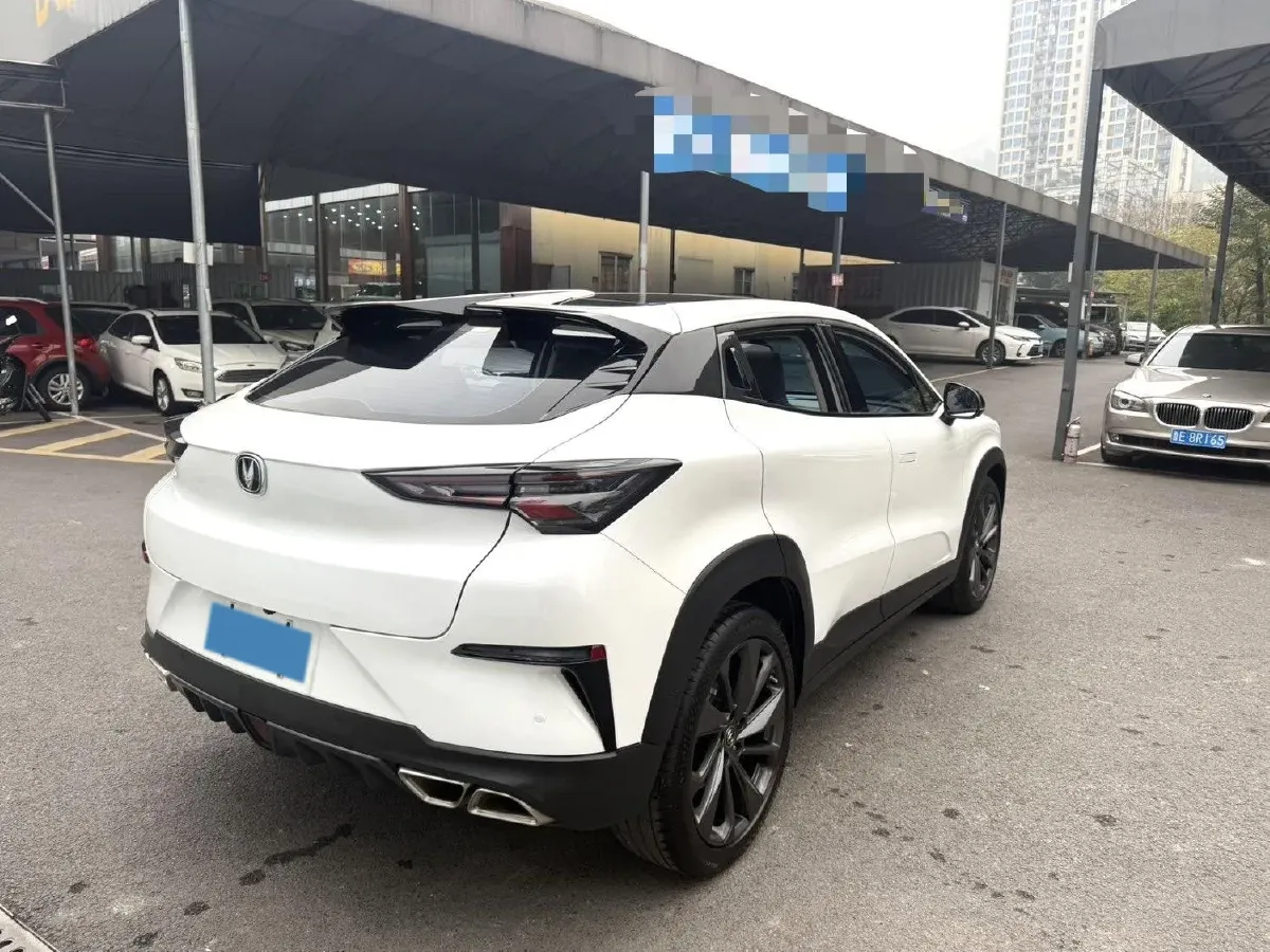 2021 ChangAn UNI-T 1.5T 180HP L4 7DCT,autocango,china used car exporter,china ev exporter,chinese used car exporter,chinese used ev exporter