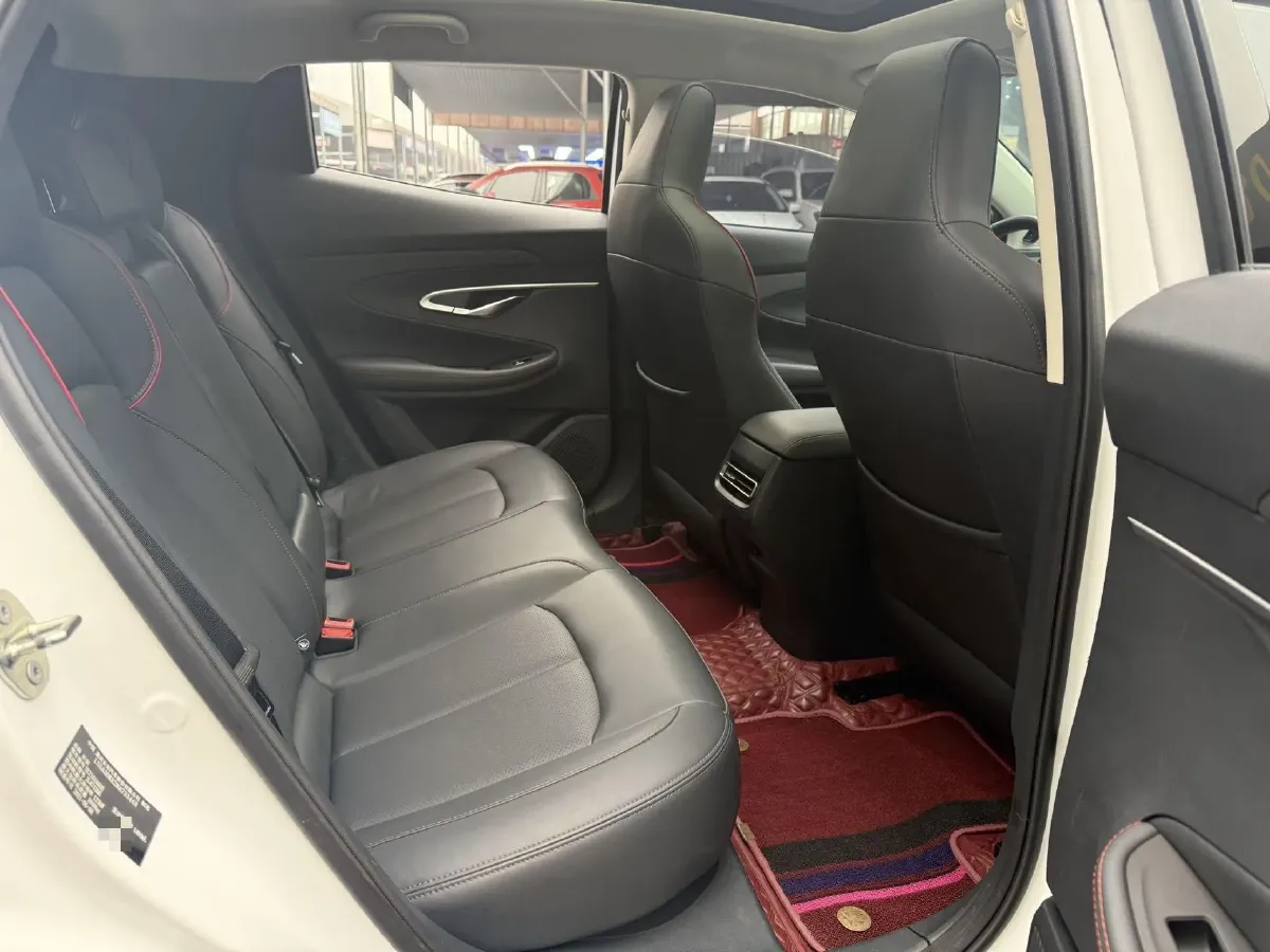 2021 ChangAn UNI-T 1.5T 180HP L4 7DCT,autocango,china used car exporter,china ev exporter,chinese used car exporter,chinese used ev exporter