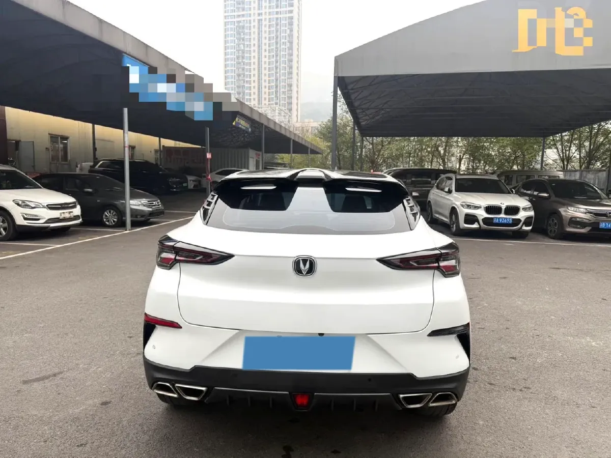 2021 ChangAn UNI-T 1.5T 180HP L4 7DCT,autocango,china used car exporter,china ev exporter,chinese used car exporter,chinese used ev exporter