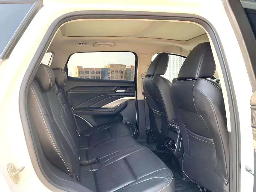 2018 WEY VV6 2.0T 197HP L4 7DCT,autocango,china used car exporter,china ev exporter,chinese used car exporter,chinese used ev exporter