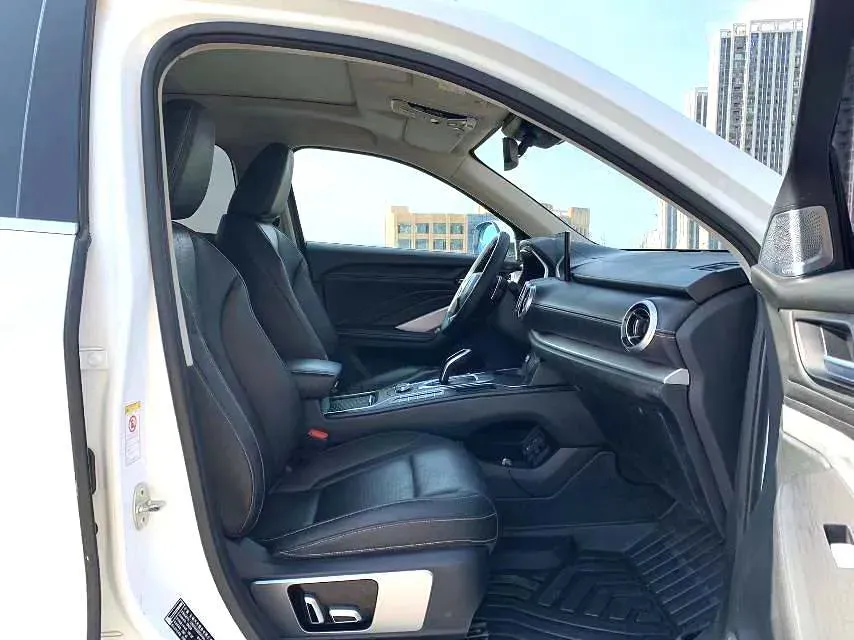 2018 WEY VV6 2.0T 197HP L4 7DCT,autocango,china used car exporter,china ev exporter,chinese used car exporter,chinese used ev exporter